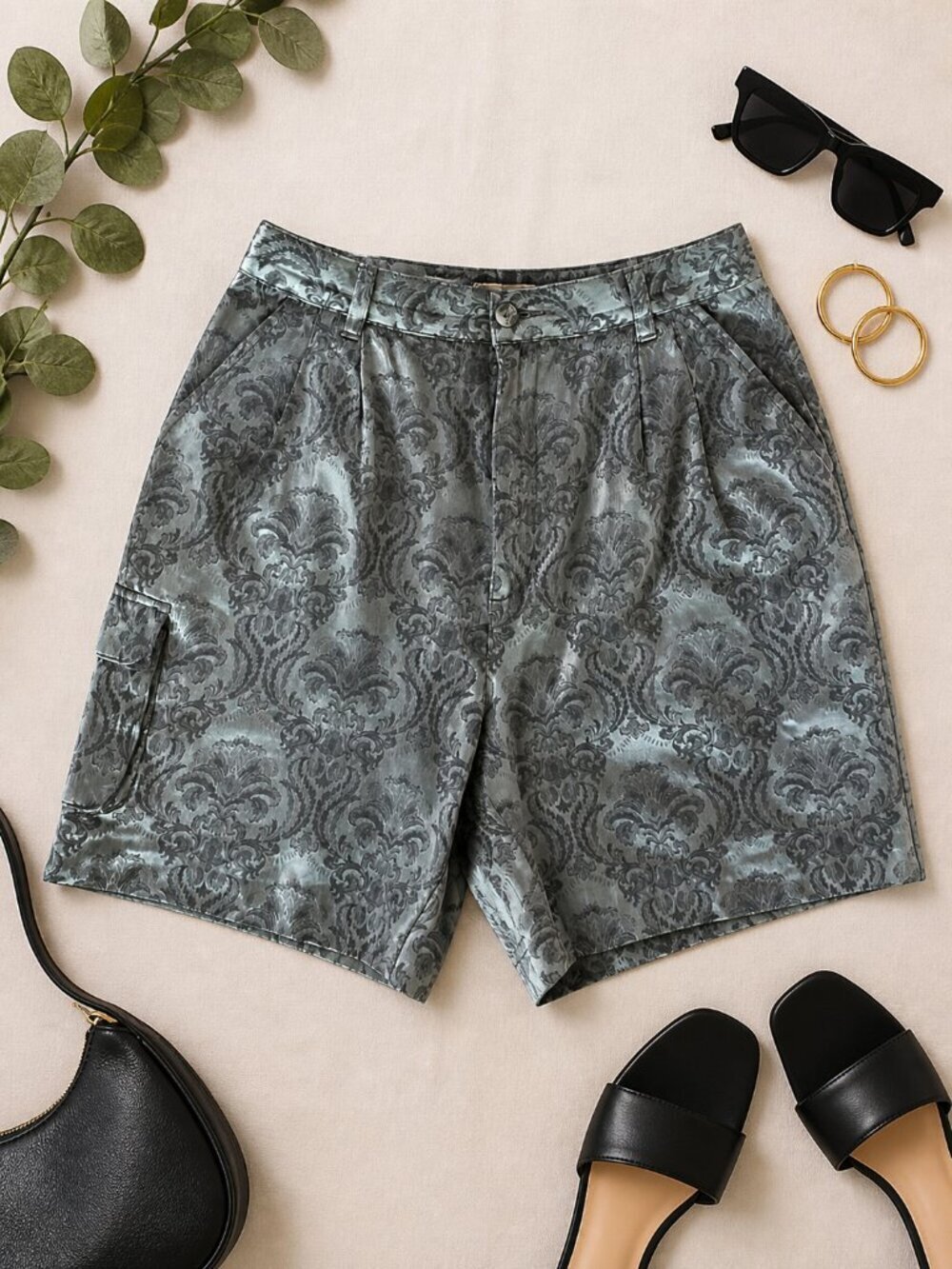 Antigua Women’s Dressy Jacquard Shorts Gray Size 8